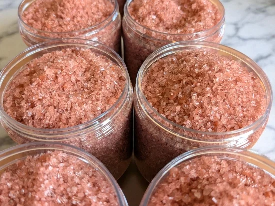 Moroccan Red Clay & Rose Geranium Bath Salts 800g | Ultimate Mineral-Rich Soak 3 Moroccan Red Clay & Rose Geranium Bath Salts 800g | Ultimate Mineral-Rich Soak - Image 3