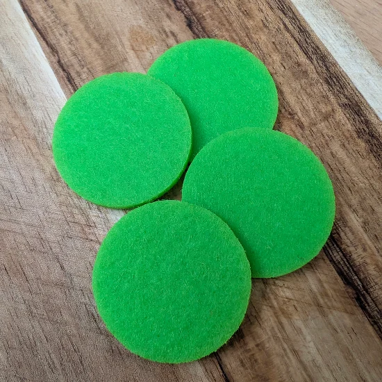 scented hoover discs, Colour may vary. They scent the room when placed into a hoover bag.